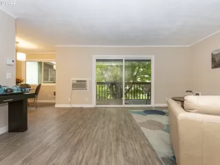 Photo #3: 22173552 Listing 