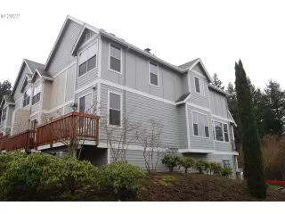 Photo #6: 22173702 Listing