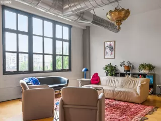 Photo #2: 22173965 Listing