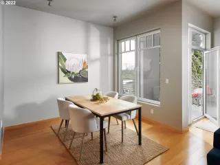 Photo #4: 22174850 Listing