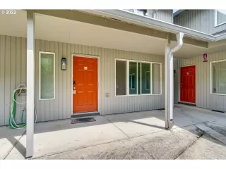 Photo #1: 22174918 Listing