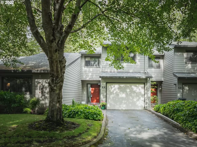 MLS: 22175033 Condo For Sale