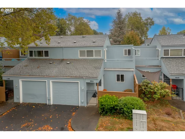 MLS: 22175065 Condo For Sale
