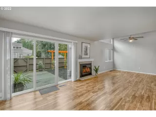 Photo #2: 22175065 Listing 