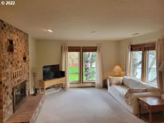 Photo #5: 22175694 Listing 