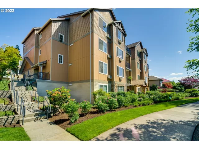 MLS: 22177248 Condo For Sale