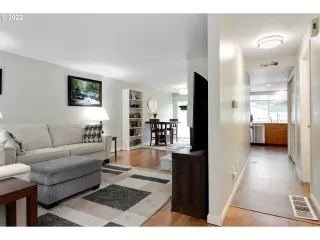 Photo #4: 22177397 Listing 