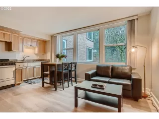 Photo #2: 22178927 Listing 