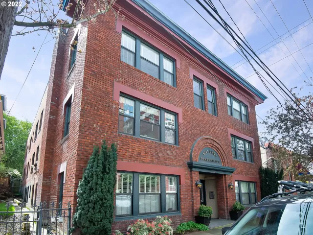 MLS: 22179049 Condo For Sale