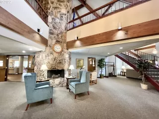 Photo #6: 22179616 Listing