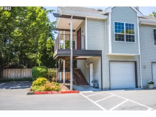 Photo #2: 22180553 Listing