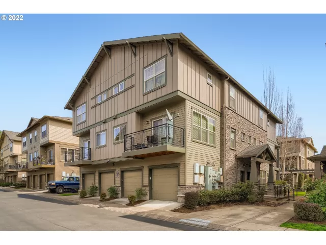 MLS: 22181524 Condo For Sale