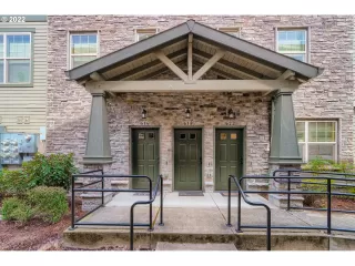 Photo #2: 22181524 Listing 