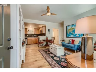 Photo #4: 22181524 Listing 