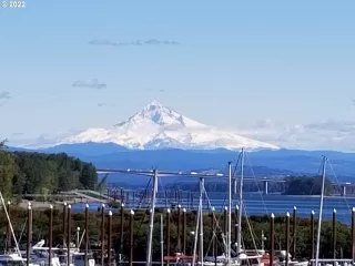 Photo #6: 22182489 Listing 