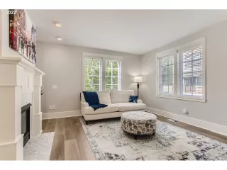 Photo #2: 22184171 Listing 