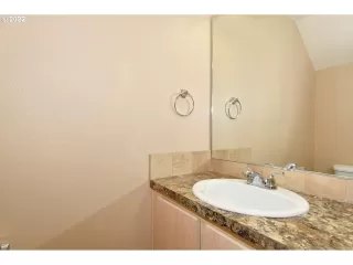 Photo #6: 22184261 Listing