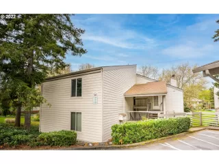 Photo #1: 22184330 Listing 