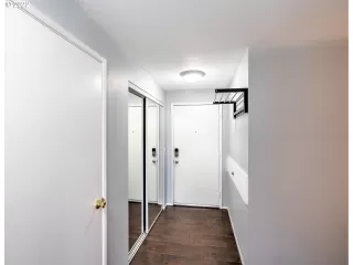 Photo #4: 22184330 Listing 