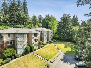 Photo #1: 22184489 Listing