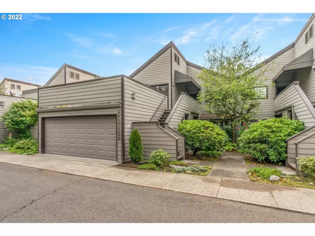 MLS: 22184832 Condo For Sale