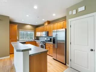 Photo #3: 22184979 Listing 