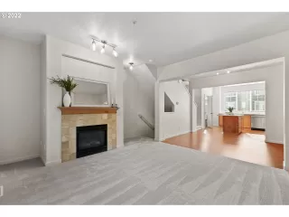 Photo #3: 22186115 Listing 