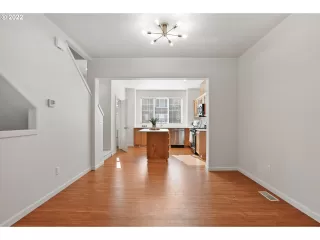 Photo #5: 22186115 Listing 