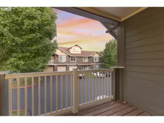 Photo #3: 22186291 Listing