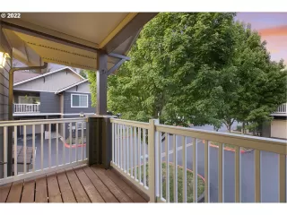 Photo #4: 22186291 Listing