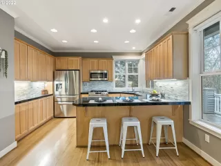 Photo #4: 22186824 Listing 