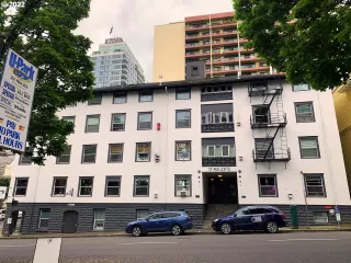 Photo #1: 22187206 Listing