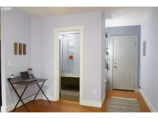 Photo #3: 22187206 Listing