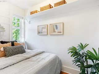 Photo #6: 22187735 Listing