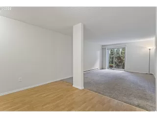 Photo #3: 22188448 Listing 