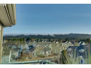 Photo #3: 22189195 Listing