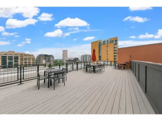 Photo #3: 22189266 Listing