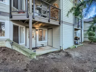 Photo #3: 22190438 Listing