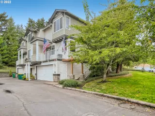 Photo #3: 22192274 Listing 