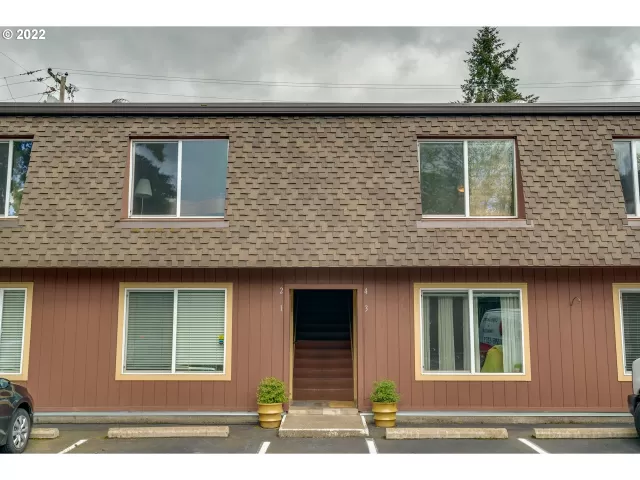 MLS: 22192591 Condo For Sale