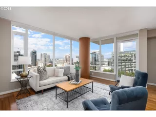 Photo #3: 22194016 Listing