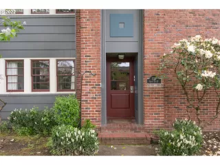 Photo #1: 22194104 Listing 