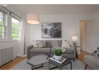 Photo #4: 22194104 Listing 