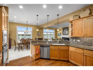 Photo #6: 22194139 Listing 