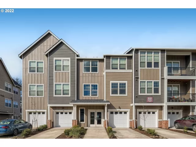MLS: 22194446 Condo For Sale