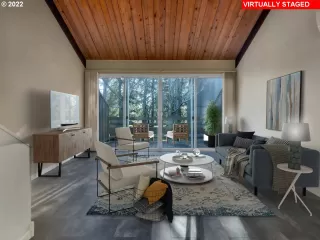 Photo #4: 22195167 Listing