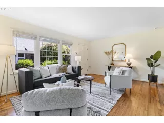 Photo #1: 22195425 Listing