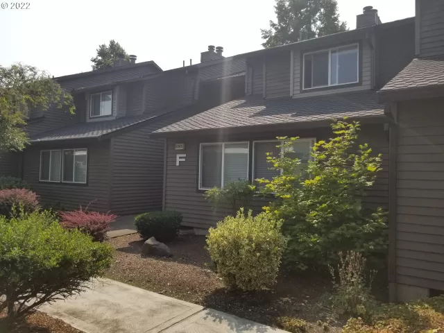 MLS: 22195461 Condo For Sale