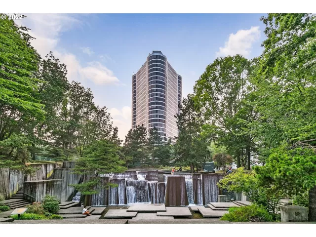 MLS: 22196571 Condo For Sale