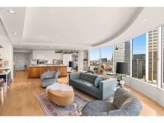 Photo #1: 22196571 Listing 